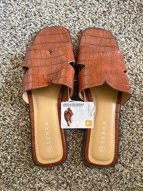 Serra Cognac Croc-Embossed Slide Sandals